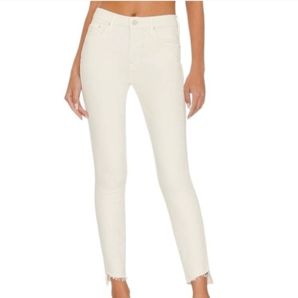 Mother The Looker Ankle Step Fray jeans in color Cream Puffs (off white) size 27